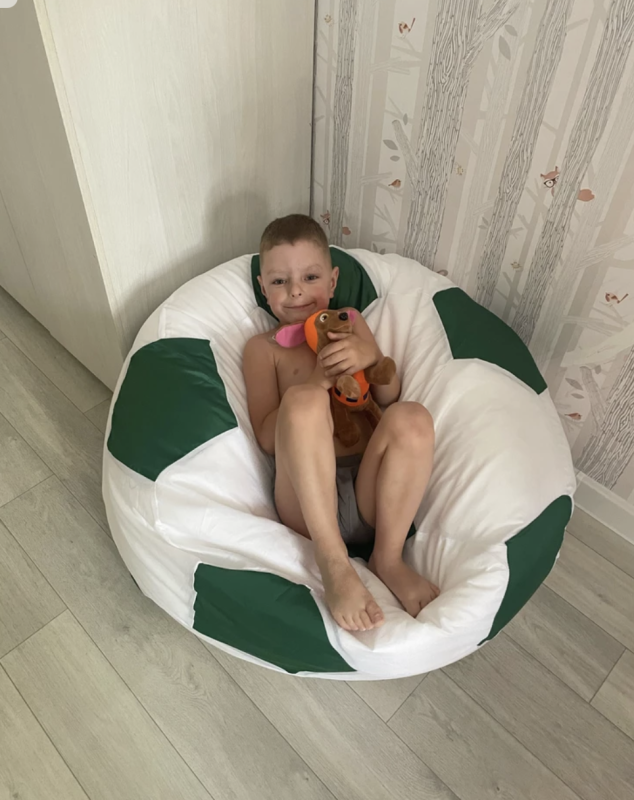Кресло мешок пуф мяч для футболиста