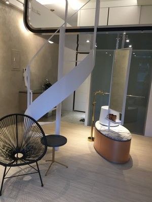 Купить дизайнерское кресло плетённое из ротанга в гостиную